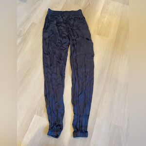 Stretch blue pants